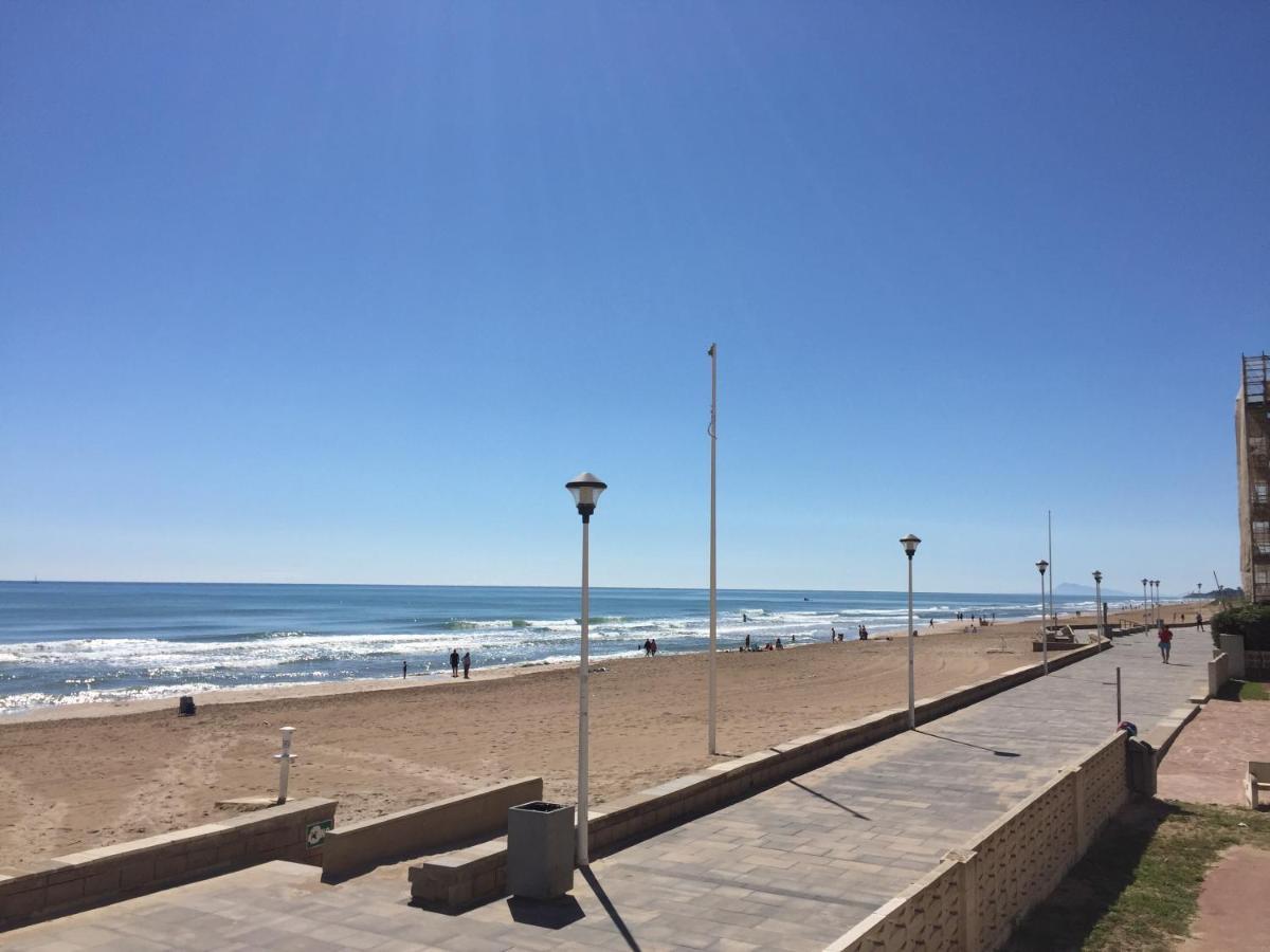Large Apartment With Sea Views Sueca Exterior photo
